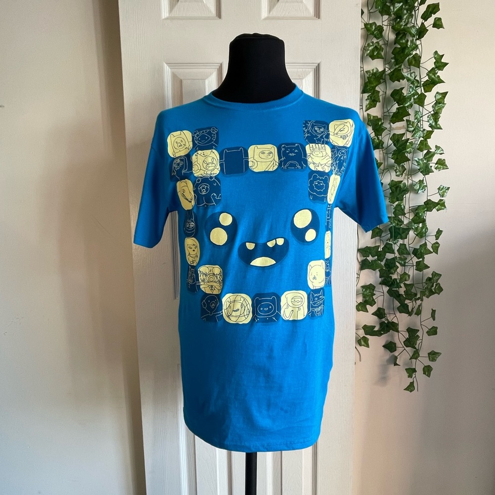 Adventure Time Short Sleeve T-Shirt Size Small